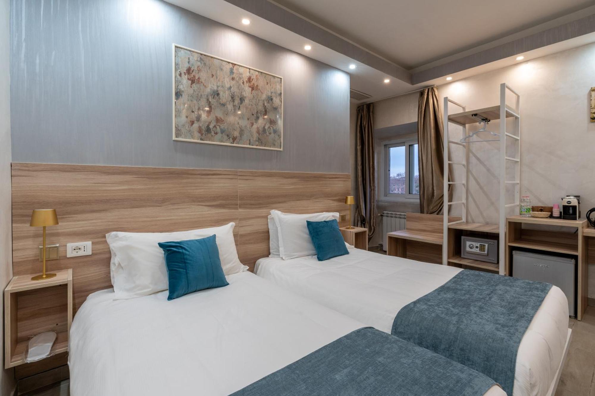 Leone D'Oro Guesthouse - Close To Piazza Vittorio Rome Luaran gambar