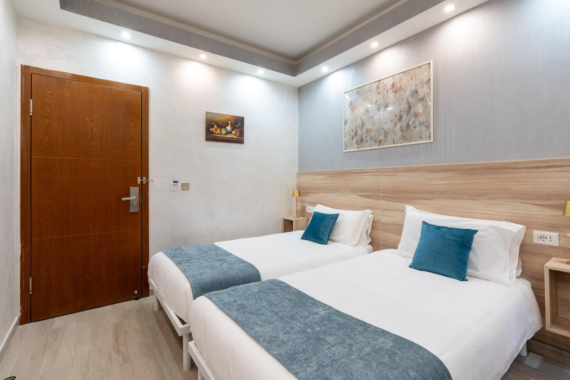 Leone D'Oro Guesthouse - Close To Piazza Vittorio Rome Luaran gambar